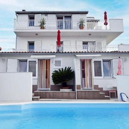 Apartments Mihovilovic - 50 M From Beach Slatine Bagian luar foto